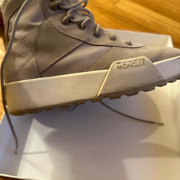 MONCLER FUR LINED SUEDE BOOTS - Picture 3 of 15